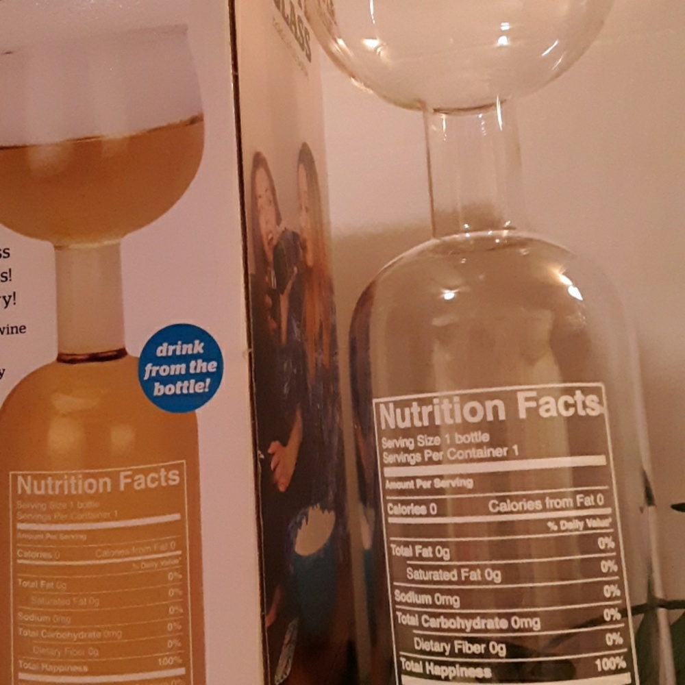 NIB Wine Bottle Glass - Picture 4 of 4